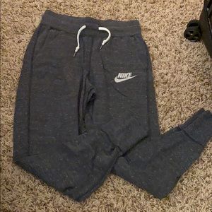 Nike joggers
